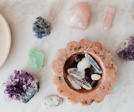 Crystals and their Meaning: Explaining Crystals for Healing, Anxiety, Protection, and Love